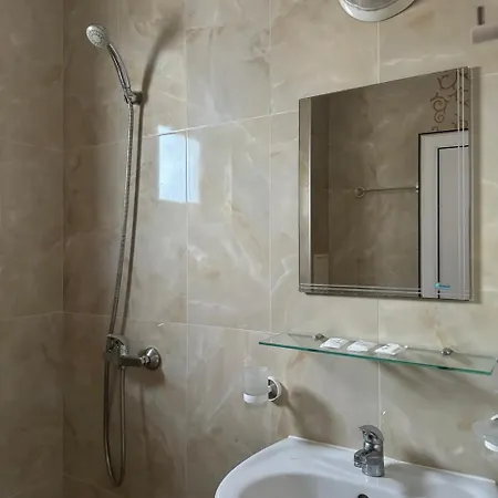 деневи Gasthof 2*