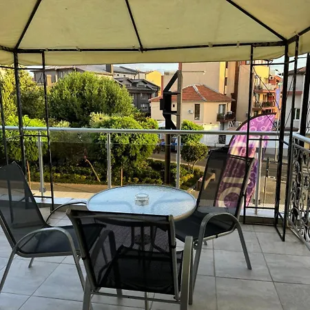 Maison d'hôtes деневи