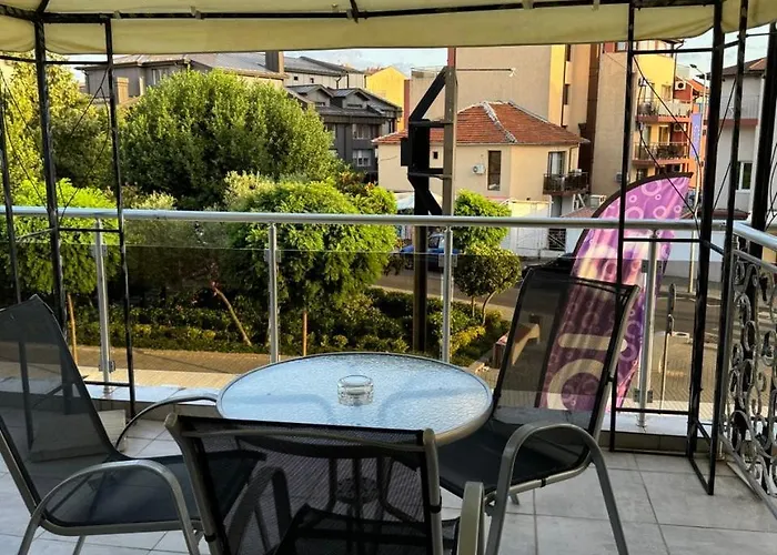 Maison d'hôtes деневи