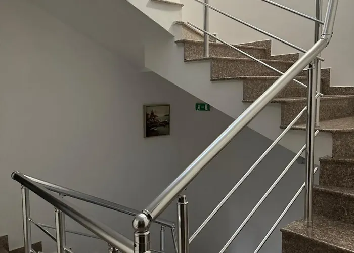 деневи Maison d'hôtes 2*